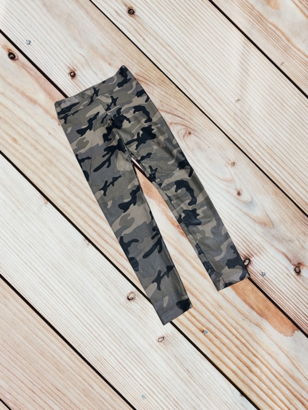 Koral S camo Lustrous Infinity High Rise Legging - Picture 2 of 14